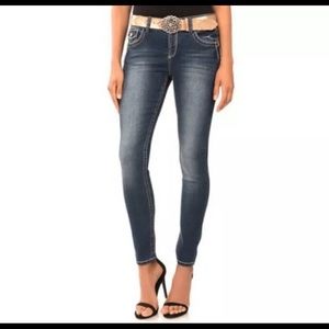 No Boundaries NOBO Juniors Belted Skinny Jeans NWT